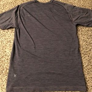 Lululemon T-shirt Metal Vent